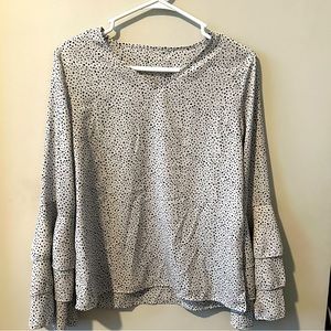 bell sleeve long sleeve